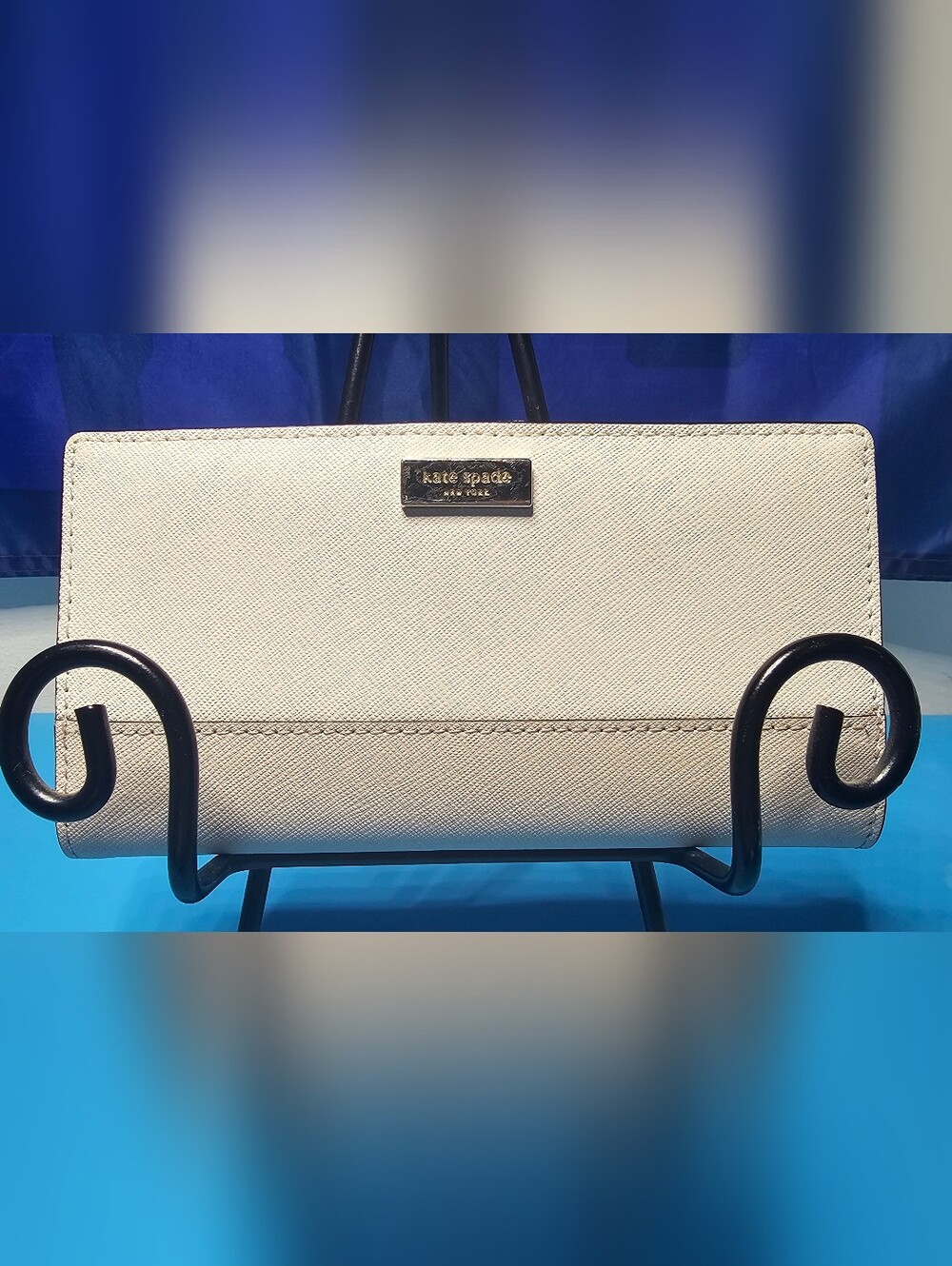 Kate Spade New York Laurel Stacy Slim Bifold Wallet